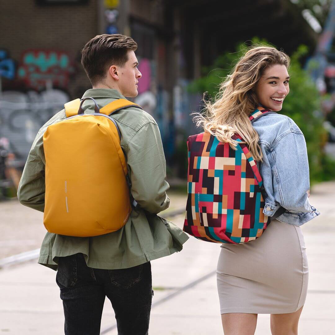 Рюкзак-антивор XD Design Bobby Soft Желтый P705.798 - фото 20