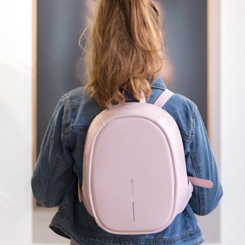 Фото Рюкзак-антивор XD Design Bobby Elle Pink P705.224