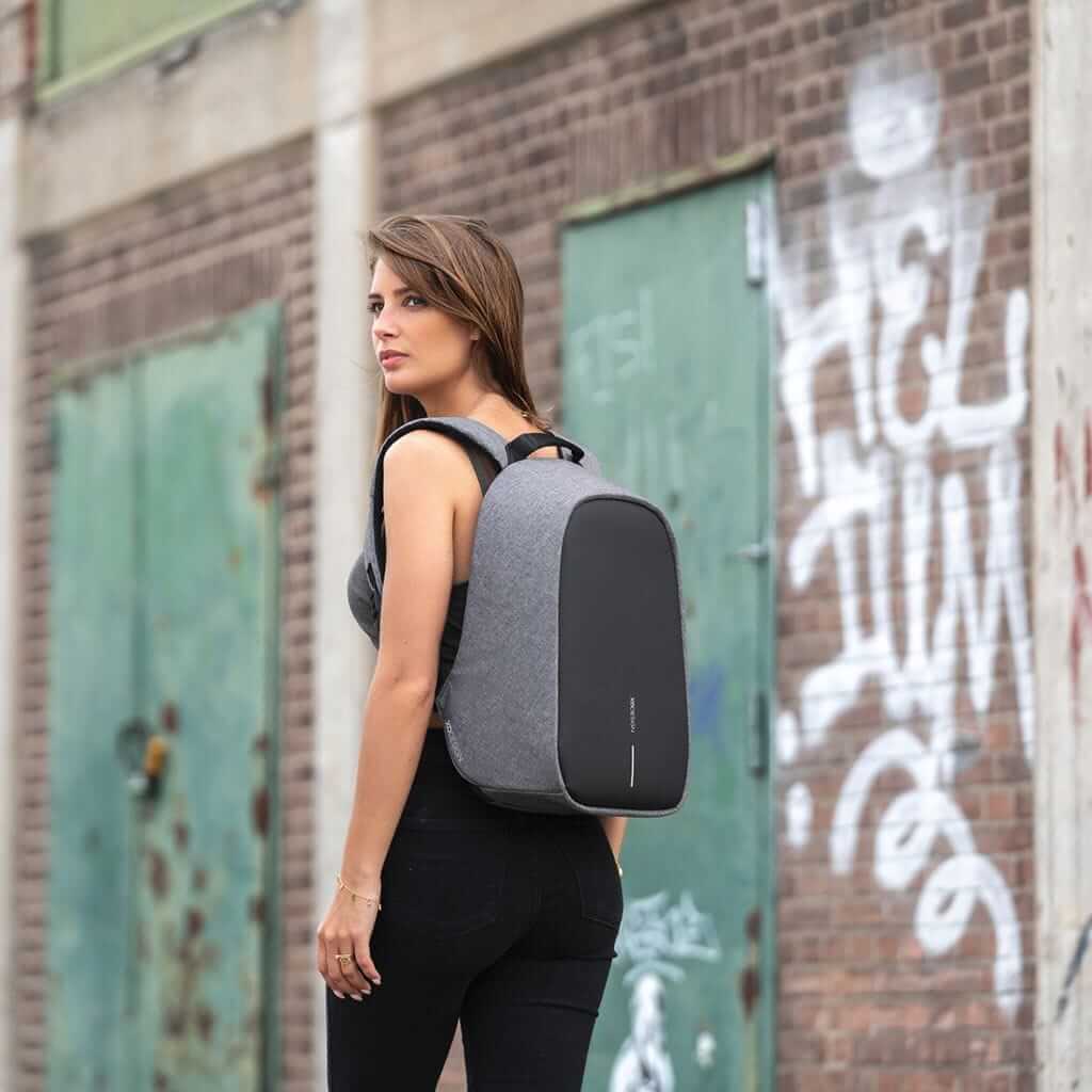 Рюкзак-антивор XD Design Bobby Hero Small Grey P705.702 - фото 13