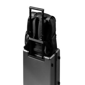 Фото Городской рюкзак Анти-вор XD Design Soft Daypack 15L Black P705.981