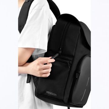 Фото Городской рюкзак Анти-вор XD Design Soft Daypack 15L Black P705.981